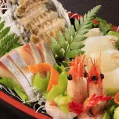 刺身盛り合わせ